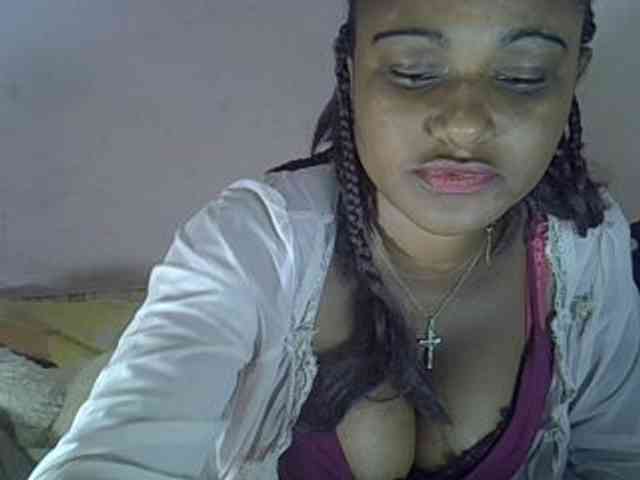 Angelahot123 webcam