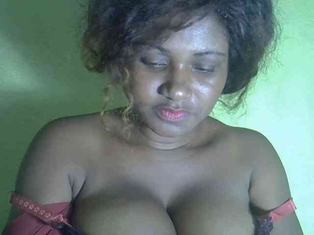 Angelahot123 webcam