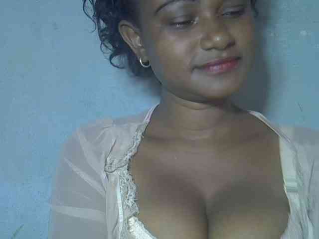 Angelahot123 webcam