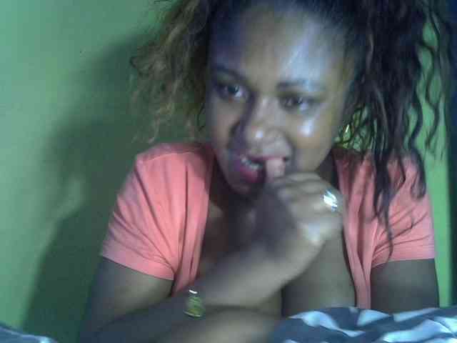 Angelahot123 webcam