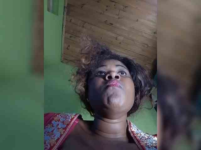 Angelahot123 webcam