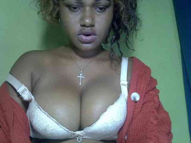 Angelahot123 webcam