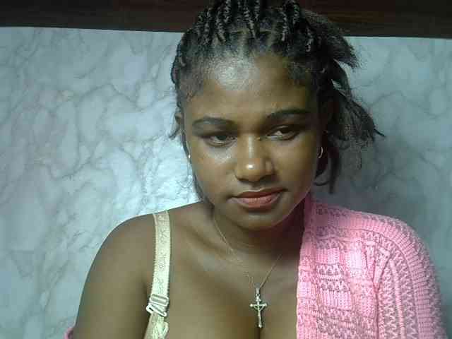 Angelahot123 webcam