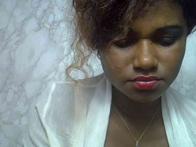 Angelahot123 webcam