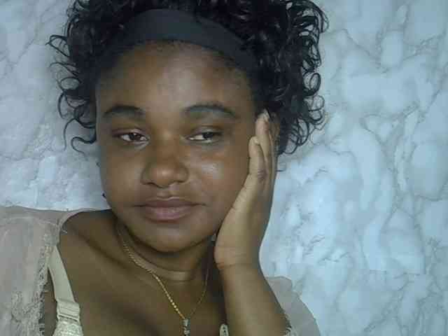Angelahot123 webcam