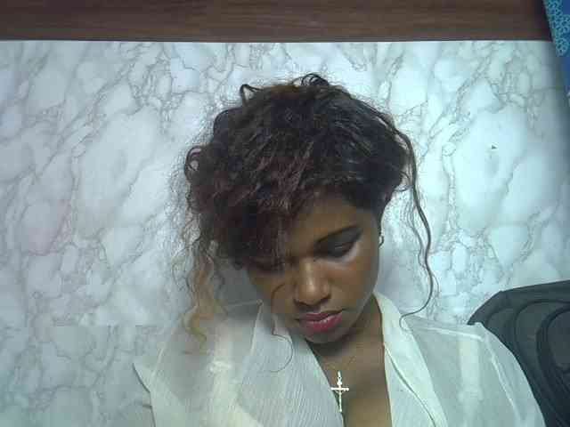 Angelahot123 webcam