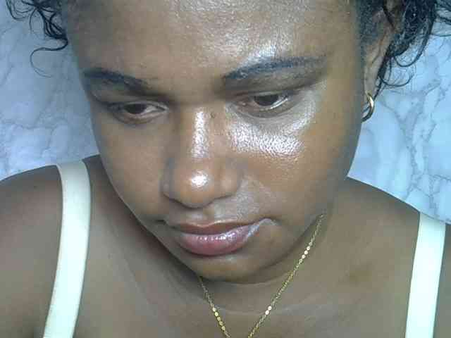Angelahot123 webcam