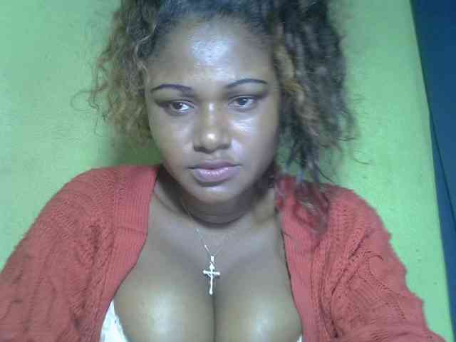 Angelahot123 webcam