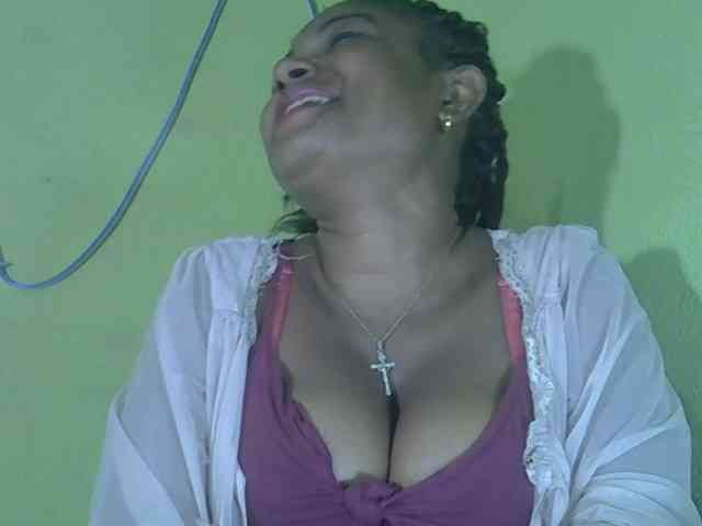 Angelahot123 webcam