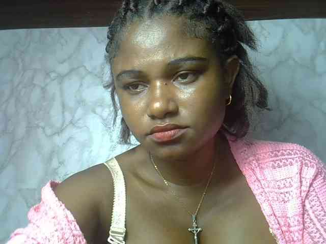 Angelahot123 webcam