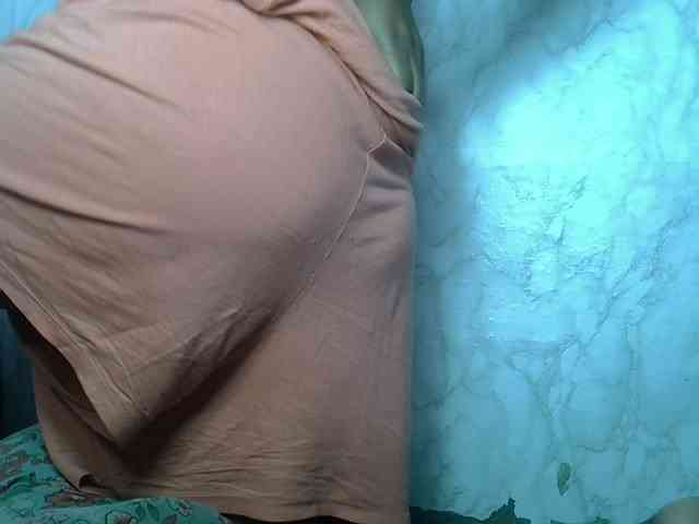 Modèle: Angelahot123