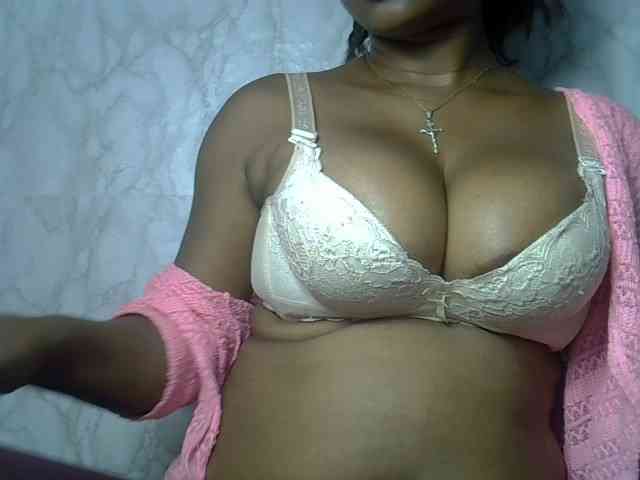Angelahot123 webcam