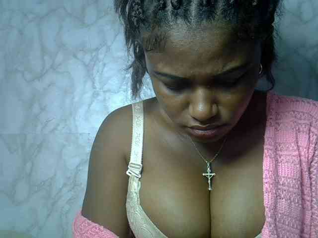 Angelahot123 webcam
