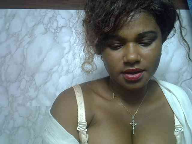 Angelahot123 webcam
