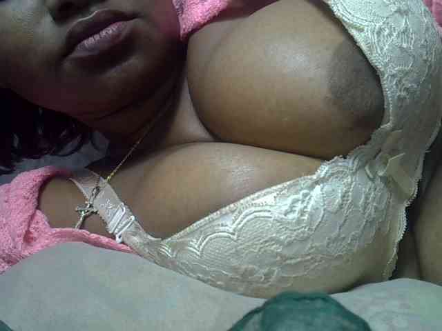 Angelahot123 webcam
