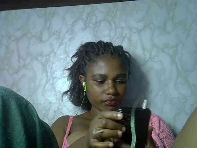 Angelahot123 webcam