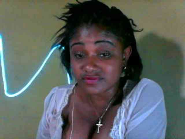 Angelahot123 webcam