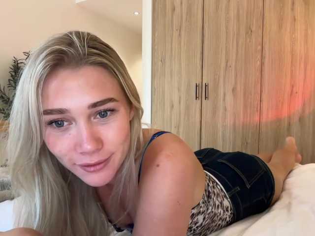 lillyfaithh's BongaCams show and profile