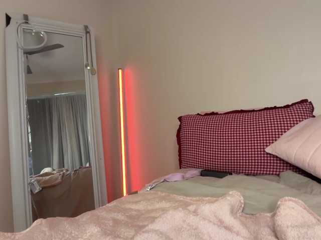 lillyfaithh live cam preview