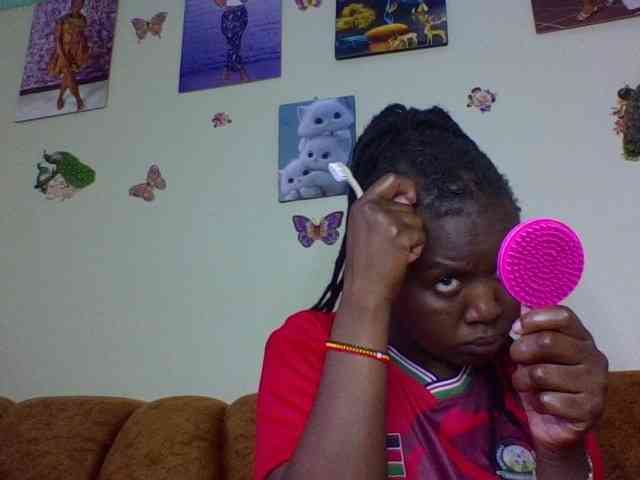 Roshan25 webcam