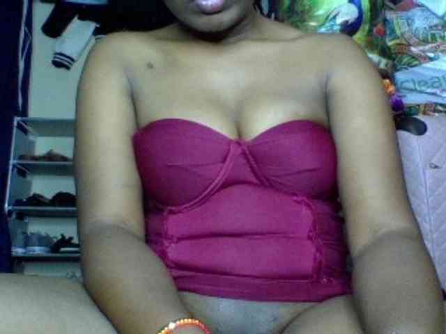 Roshan25 webcam