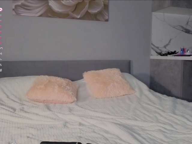 KallieTanney's BongaCams show and profile