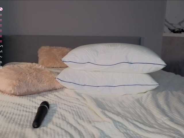 KallieTanney's BongaCams show and profile