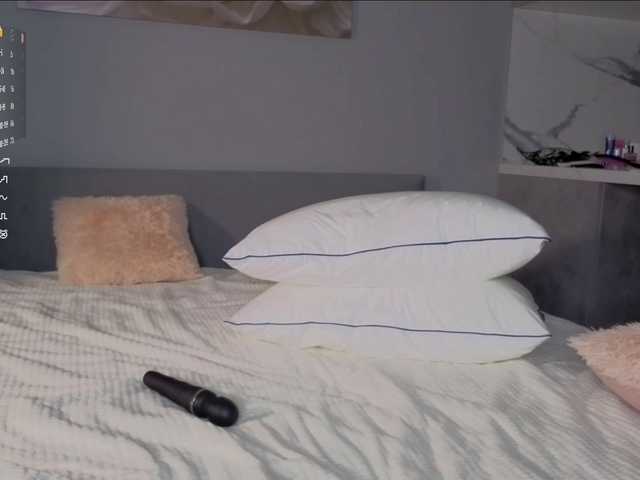 KallieTanney's BongaCams show and profile