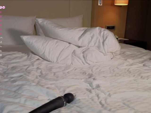 KallieTanney's BongaCams show and profile