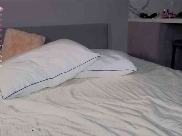 KallieTanney webcam
