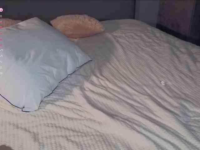 KallieTanney webcam