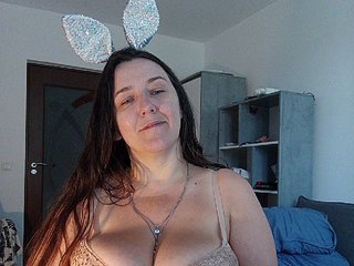 Angela100
