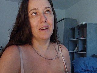Angela100