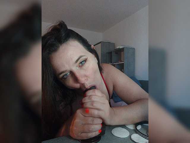 Sex chat gratuit in direct cu Angela100 pe BongaCams