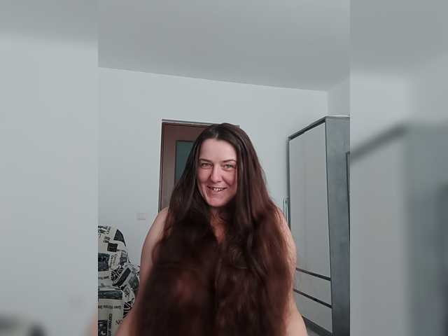 Sex chat gratuit in direct cu Angela100 pe BongaCams
