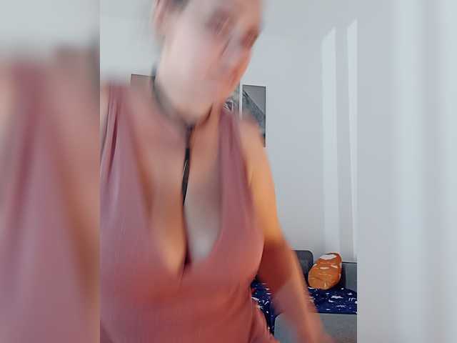 Angela100