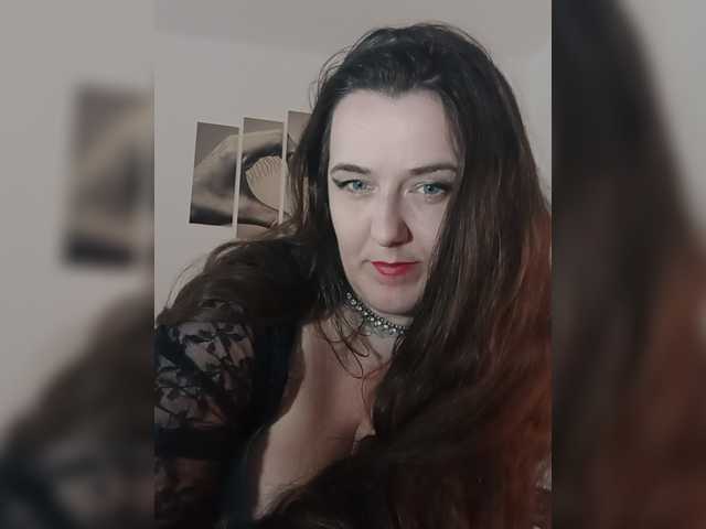 Sex chat gratuit in direct cu Angela100 pe BongaCams