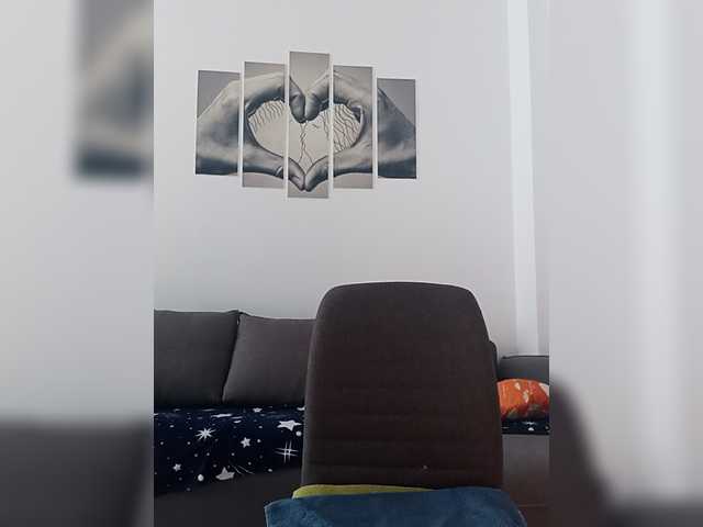 Angela100
