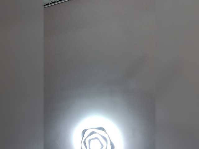 Sex chat gratuit in direct cu Angela100 pe BongaCams