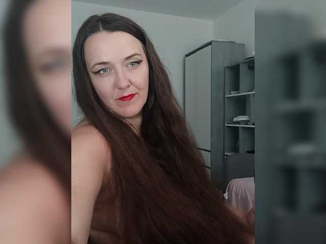 Sex chat gratuit in direct cu Angela100 pe BongaCams