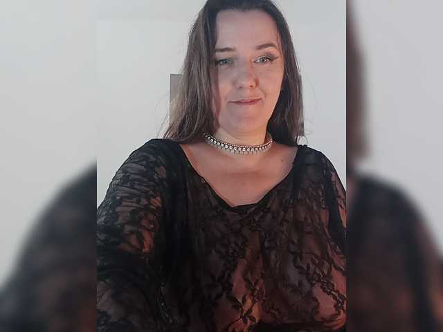 Sex chat gratuit in direct cu Angela100 pe BongaCams