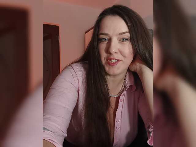 Sex chat gratuit in direct cu Angela100 pe BongaCams