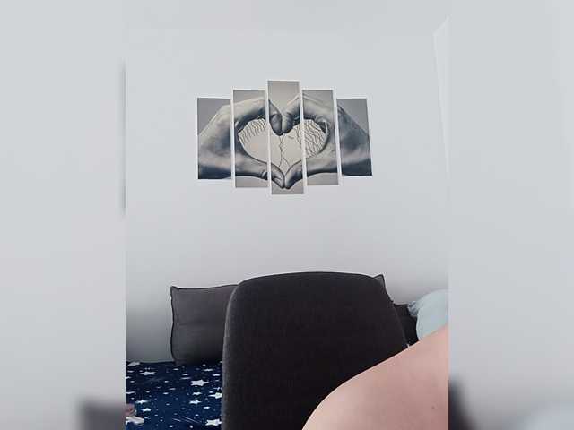 Angela100