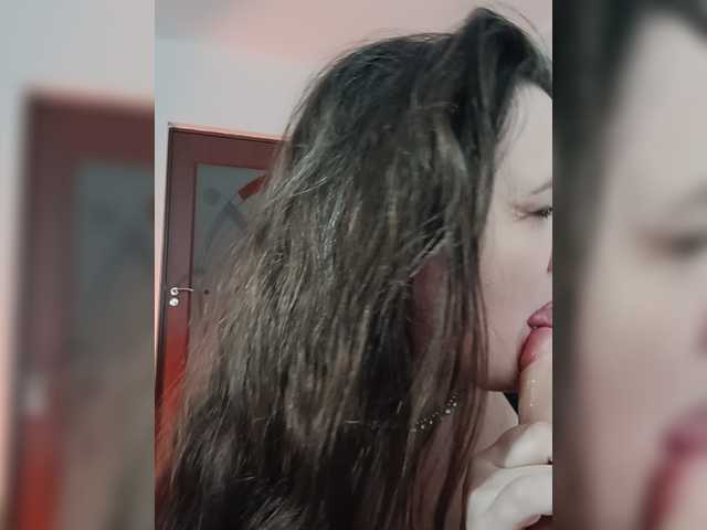 Sex chat gratuit in direct cu Angela100 pe BongaCams