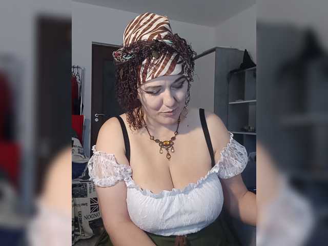 Angela100 live cam on BongaCams