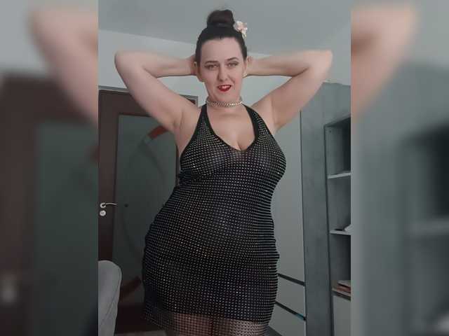 Sex chat gratuit in direct cu Angela100 pe BongaCams