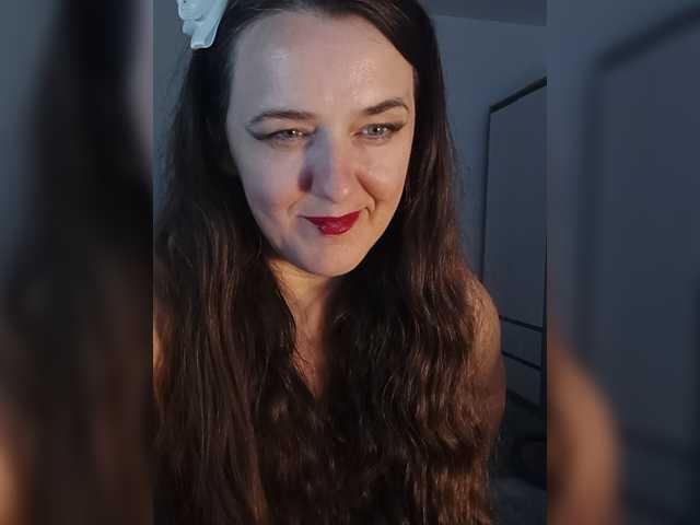 Sex chat gratuit in direct cu Angela100 pe BongaCams