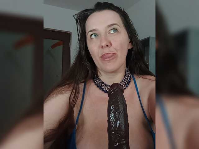 Sex chat gratuit in direct cu Angela100 pe BongaCams