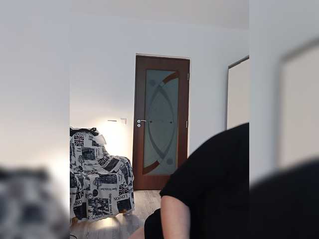Angela100
