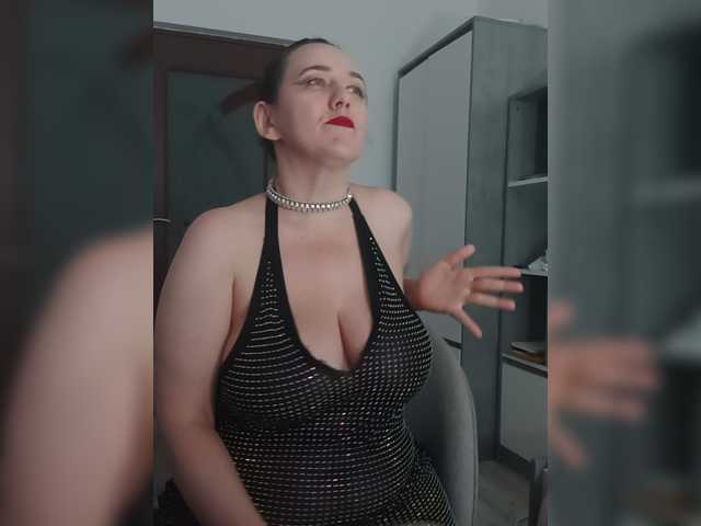 Sex chat gratuit in direct cu Angela100 pe BongaCams
